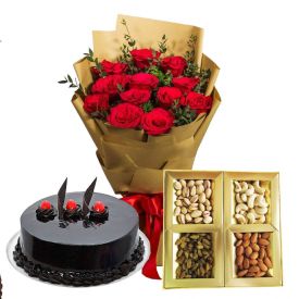 Roses & Dry Fruit With Chocolate Cake